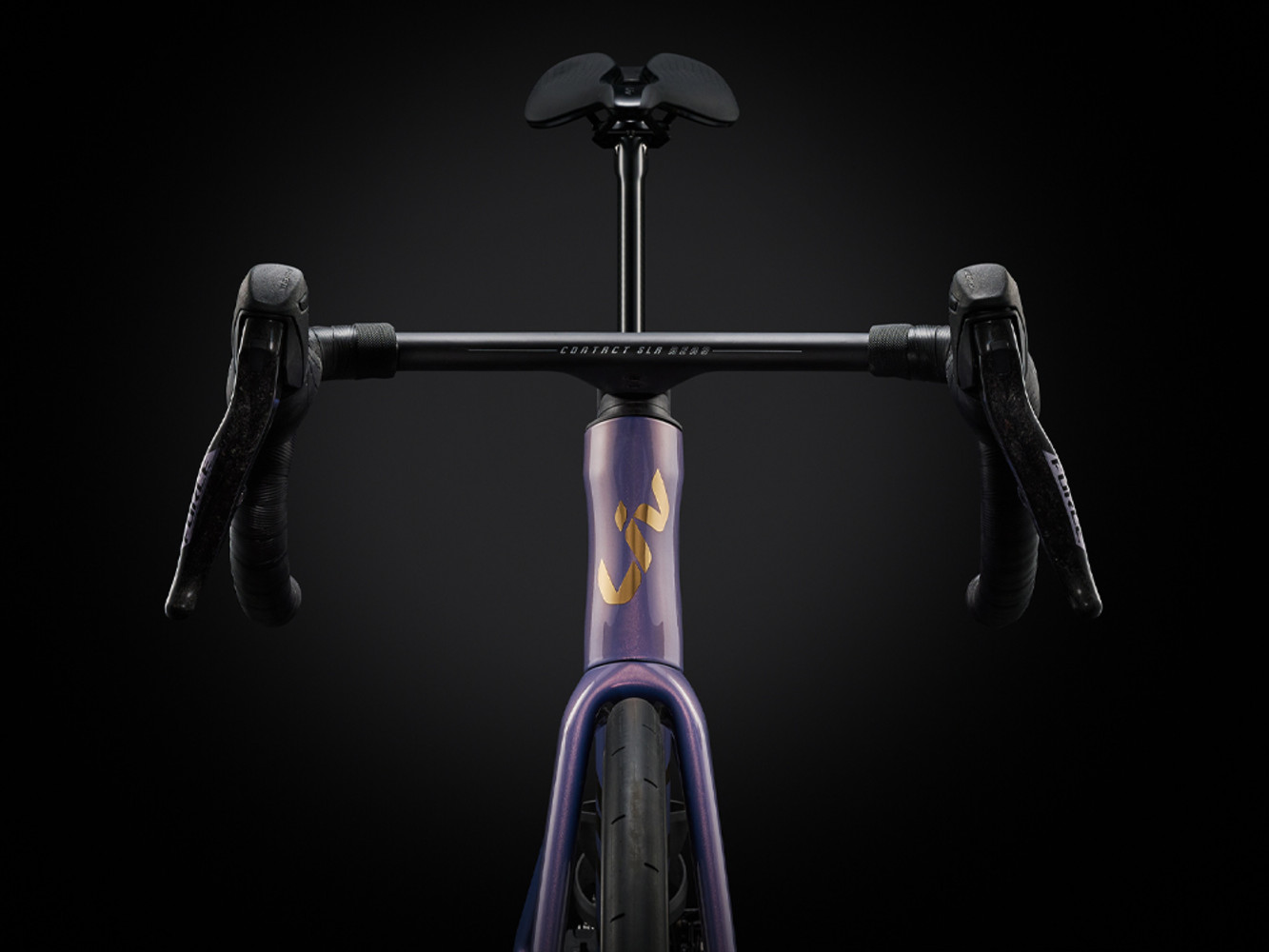 Boční pohled na Liv EnviLiv Advanced s integrovaným kokpitem