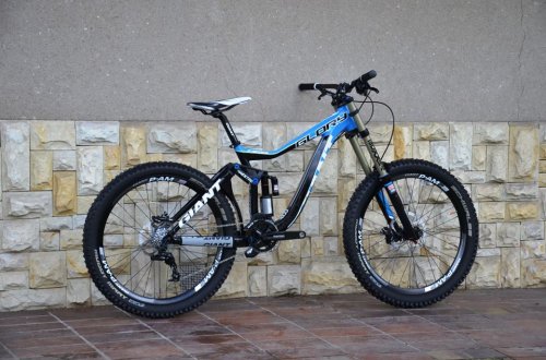 2013 Giant Glory 2