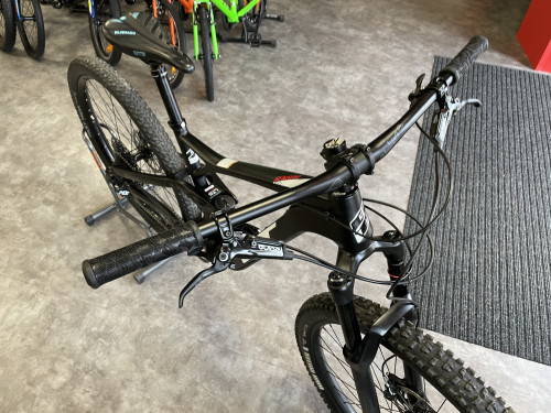 GT Sensor 29" Carbon Elite