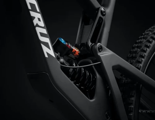 Santa Cruz Nomad 6 Carbon C S Kit (carbon)