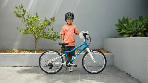 Woom GO 4 (metallic blue)
