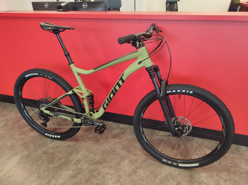 Giant Stance 29 1