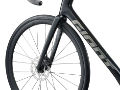Giant Defy Advanced 2 Abyss Black