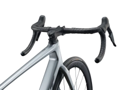 Giant TCR Advanced Pro 1 AXS Tech Silver