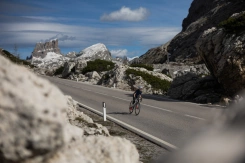 Giant Seek 2 Abyss Black