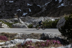 Giant Seek 2 Abyss Black